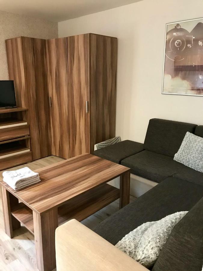 Restaurace penzion Pod Šumárníkem Tvarozna Lhota Exterior foto